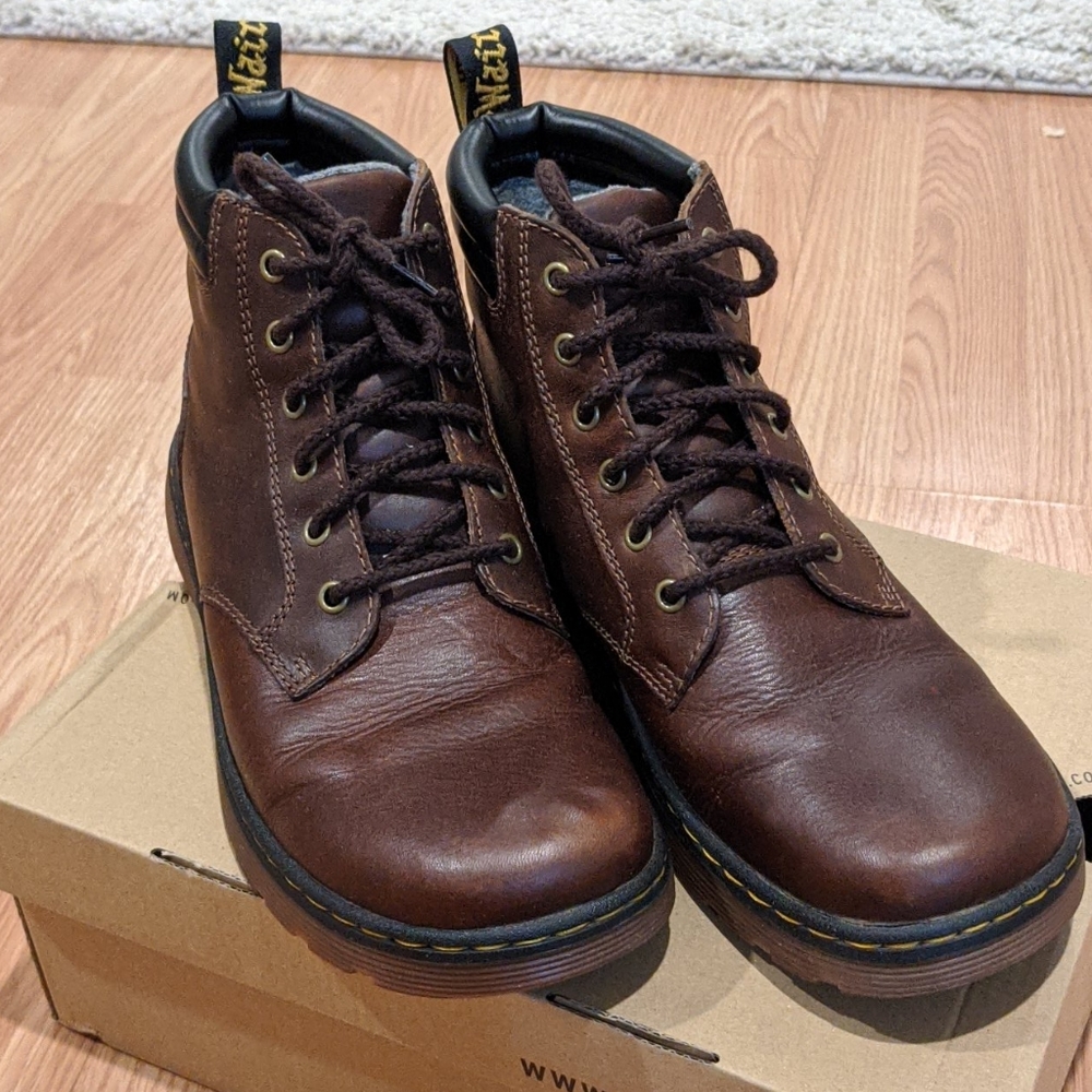 Dr Martens Mens Tipton Chukka boots